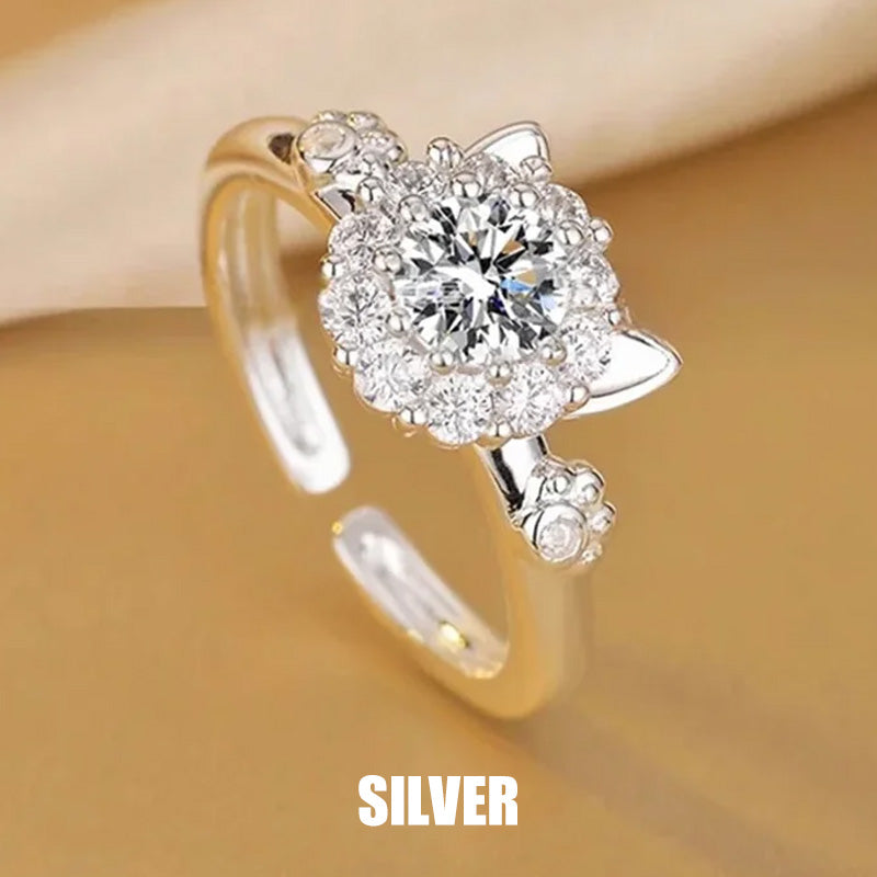 Spinning Sparkle Cat Head Ring with Style and Luck