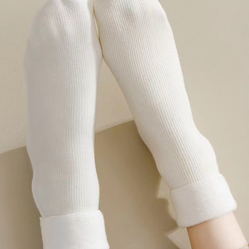 Women's Thickened Warm Solid Color Mid-Calf Socks